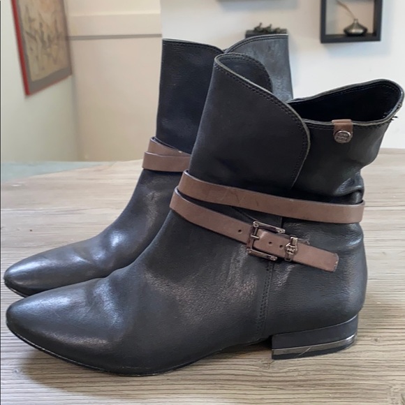 BCBG Max Azria black boots - Picture 3 of 7